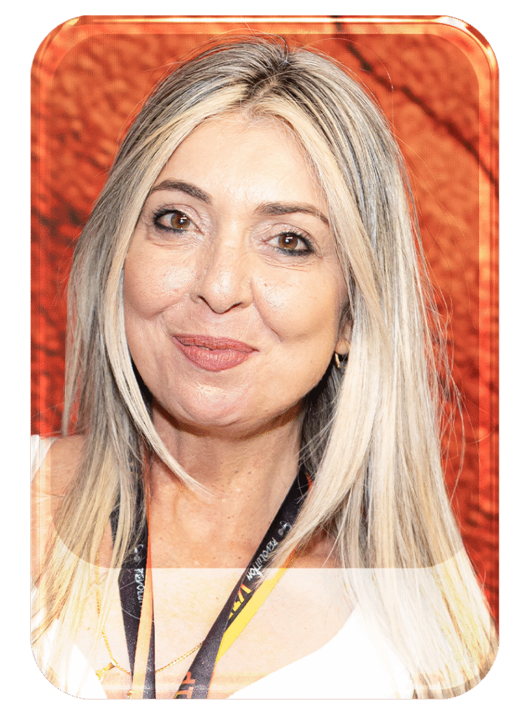 Claudia Marrone saiu de R$4.000,00 para R$10.000,00